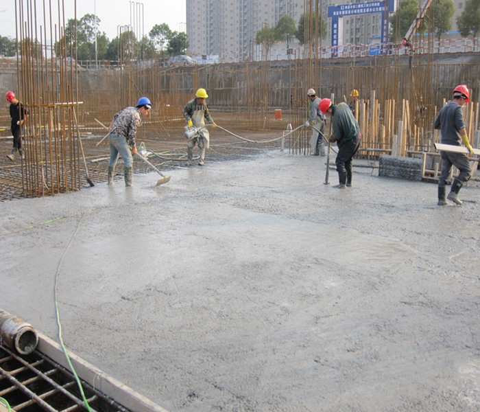 南昌市建筑设计研究院总部办公大楼工程地下室底板混凝土浇筑3 南昌市建筑设计研究院总部办公大楼工程地下室底板混凝土浇筑3