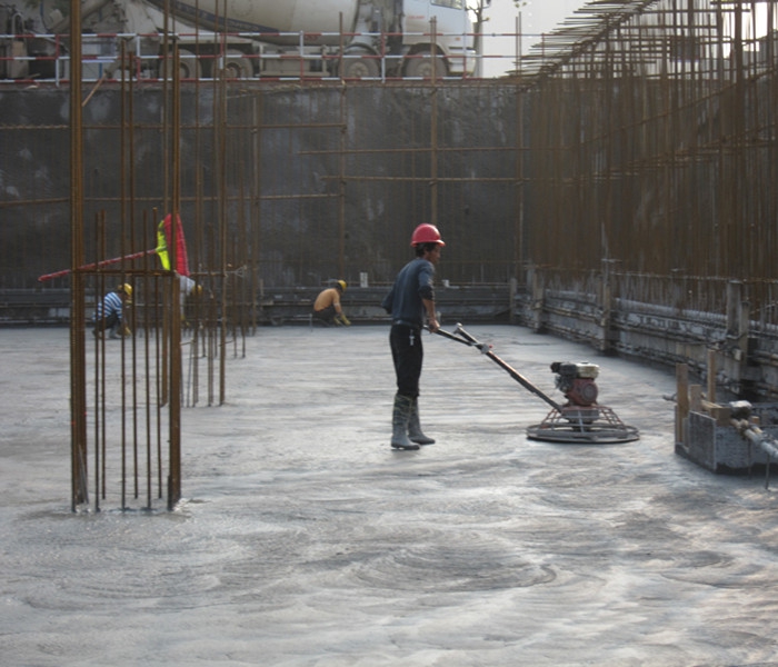 南昌市建筑设计研究院总部办公大楼工程地下室底板混凝土找平1 南昌市建筑设计研究院总部办公大楼工程地下室底板混凝土找平1